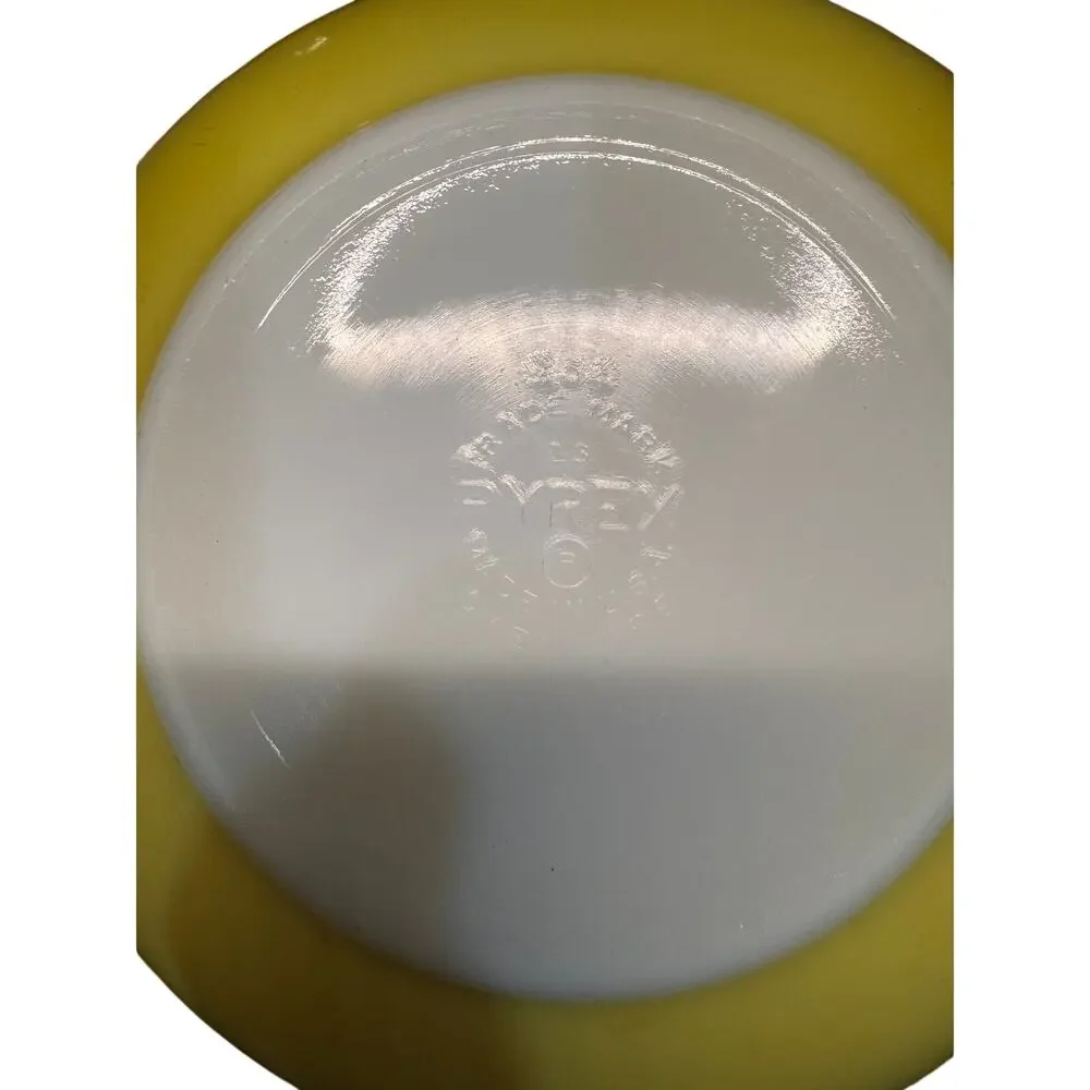 Vintage Pyrex Yellow Mixing Bowl 4 Qt 404 Primary Color Milk Glass 10.5